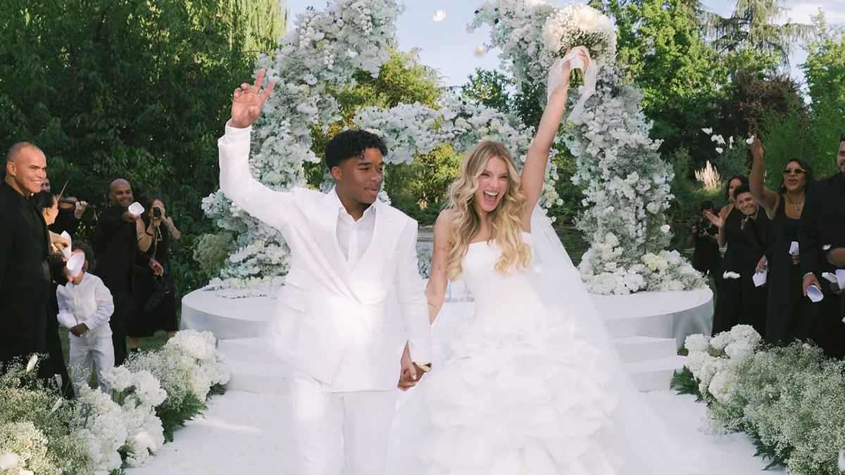 Where to Find a Partner and Get Married?